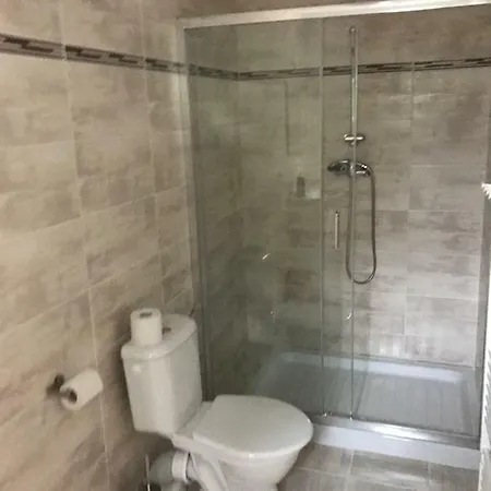 Deborah Apartman *